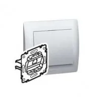 Механизм розетки комп. Galea Life RJ45 CAT.5E UTP Leg