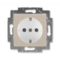 Розетка Levit с заземл. с защ. шторками 16А кофе макиато/бел. ABB 2CHH203457A6018