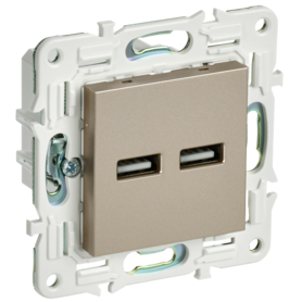 SKANDY Розетка USB A+A 3,1А SK-R15Sh шампань IEK в Розетка от IEK ( ИЭК ) в интернет магазине ЭлектроОм электротовары SK-U21-D31-K37 SK-U21-D31-K37 IEK ( ИЭК )