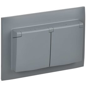 SKANDY Розетка 2-местная и крышкой 16А в сборе IP44 SK-R12Gr серый IEK в Розетка от IEK ( ИЭК ) в интернет магазине ЭлектроОм электротовары SK-R26-16-44-K03-F SK-R26-16-44-K03-F IEK ( ИЭК )