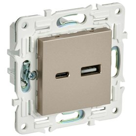 SKANDY Розетка USB A+C 3,1А SK-R14Sh шампань IEK в Розетка от IEK ( ИЭК ) в интернет магазине ЭлектроОм электротовары SK-U22-D31-K37 SK-U22-D31-K37 IEK ( ИЭК )