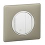 067080 067080 Legrand 4