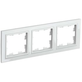 Рамка 3-м BRITE РУ-3-БрБ бел. IEK BR-M32-K01 в Рамка декоративная для электроустановочных устройств от IEK ( ИЭК ) в интернет магазине ЭлектроОм электротовары BR-M32-K01 BR-M32-K01 IEK ( ИЭК )