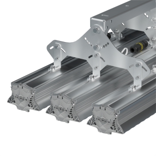 Направление светового потока можно регулировать, меняя угол наклона каждого модуля