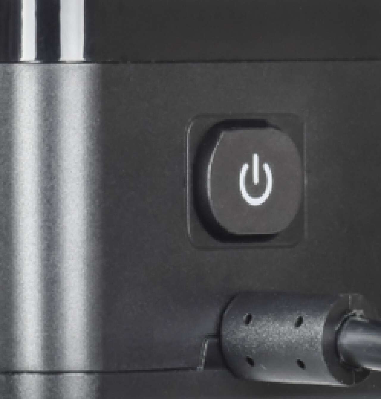 Выключатель с подсветкой способствует отключению питания одним нажатием