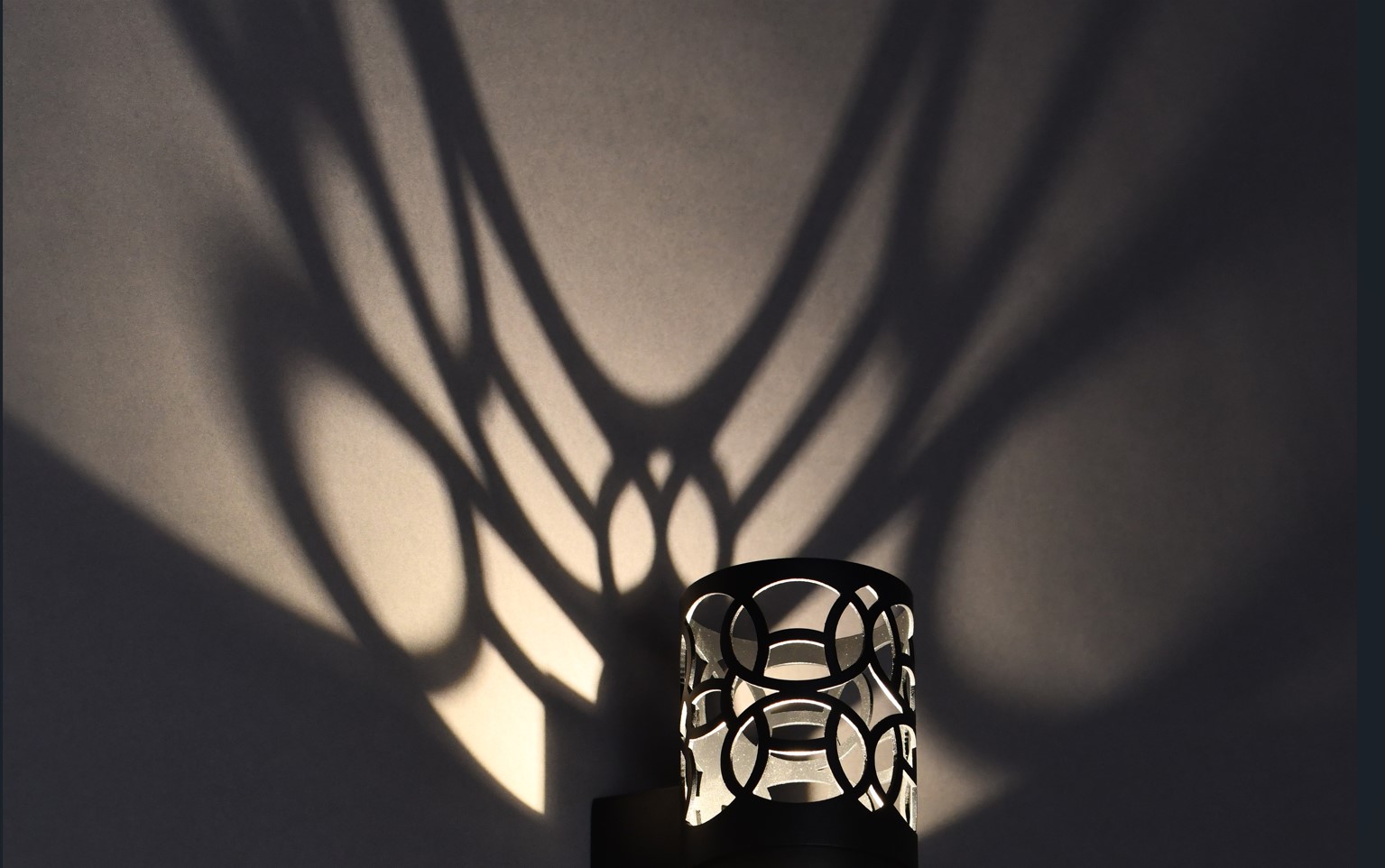 Уникальный световой рисунок