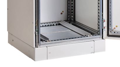 Снятие панелей и их замена допускается при загруженном состоянии шкафа.