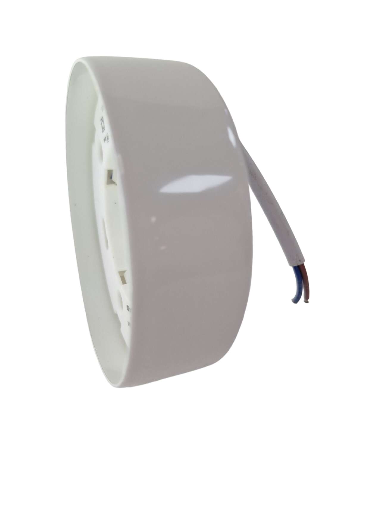 Минималистичный корпус для невысоких потолков