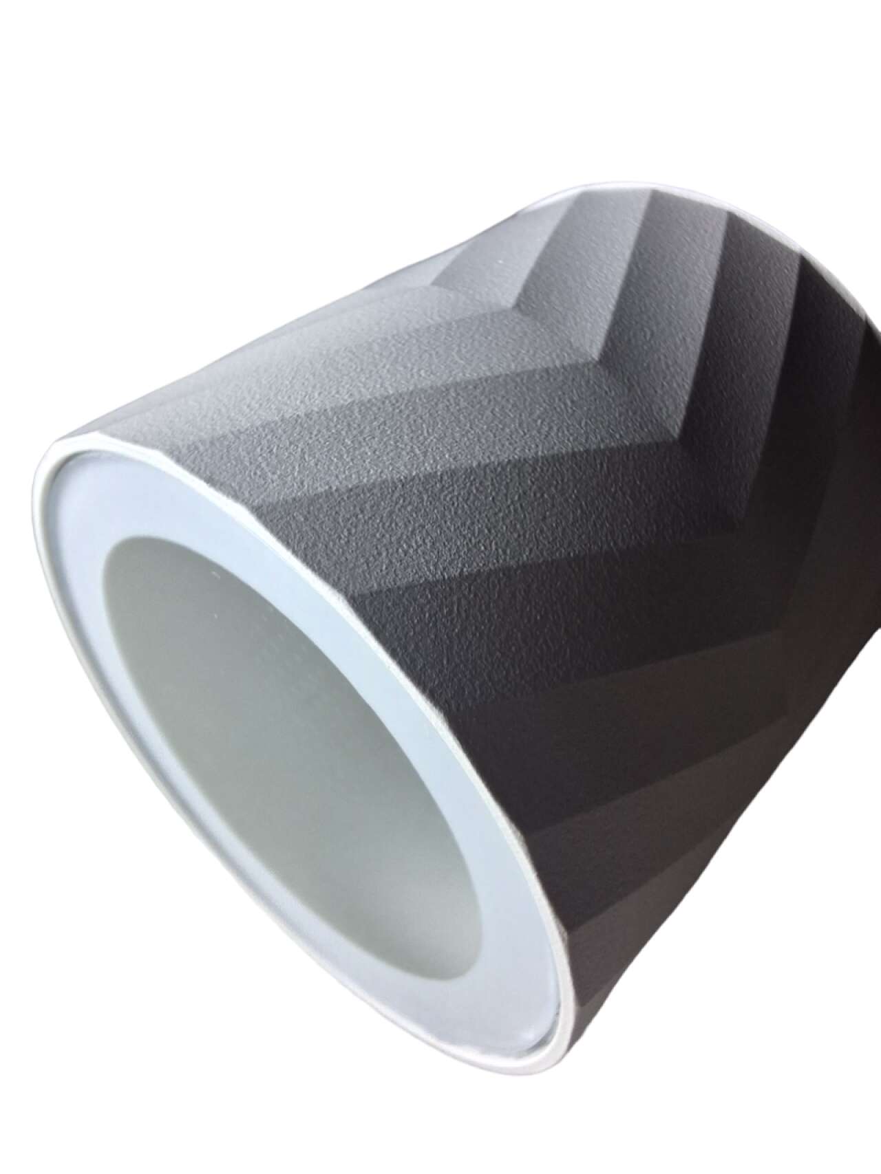 Рассеиватель из стекла, устойчивого к перепадам температур