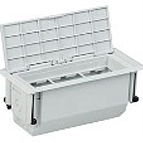 Напольный лючок оснащен нижней закрывающей коробкой, которая одновременно фиксирует кабели от их выпадения.
Толщина конструкции, в которую можно установить лючок серии mini L от 6 до 38 мм.