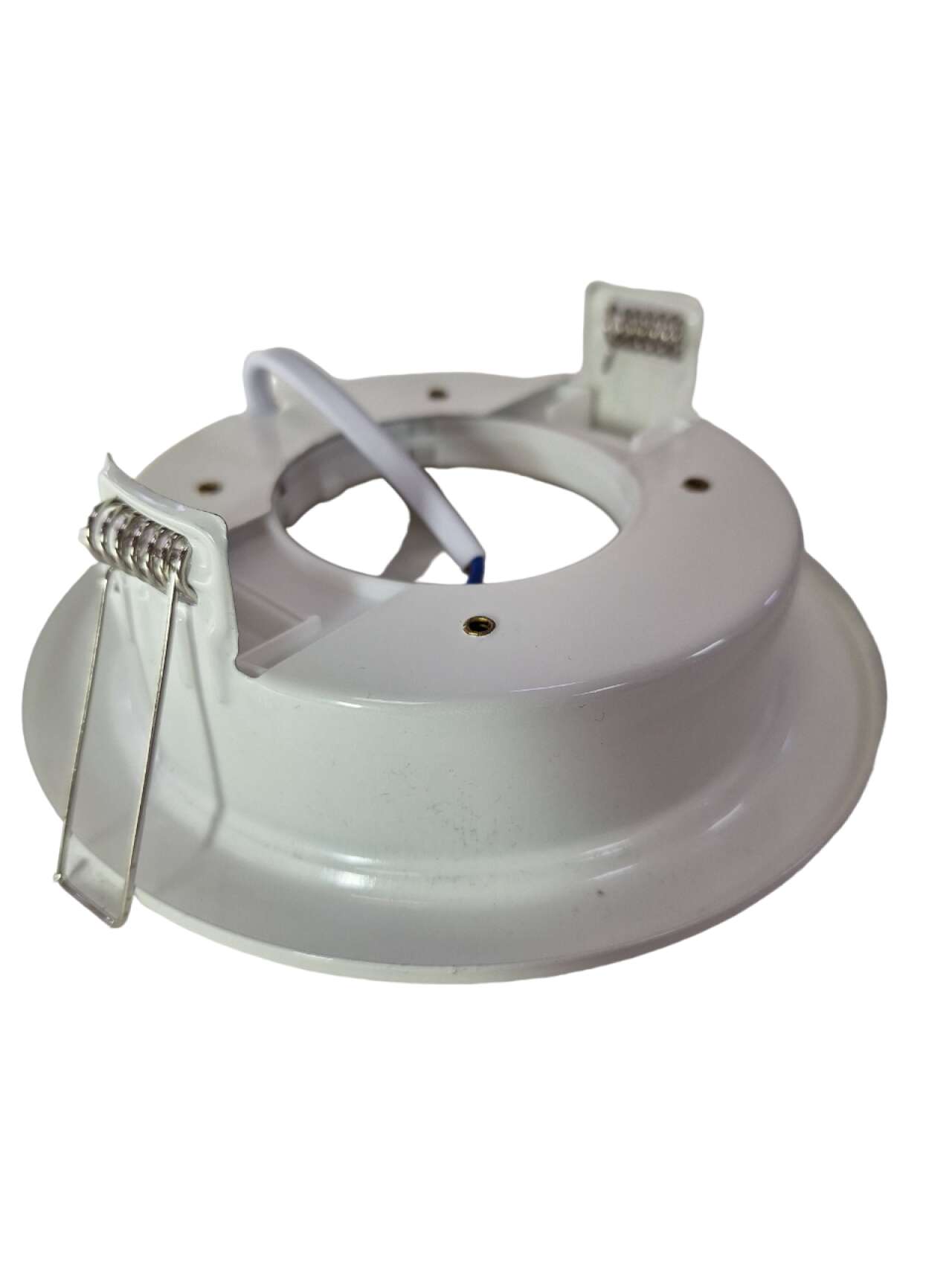 Основа из стали обеспечивает особую прочность