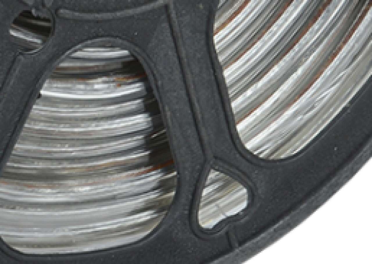 Лента имеет повышенную гибкость и устойчива к механическим воздействиям